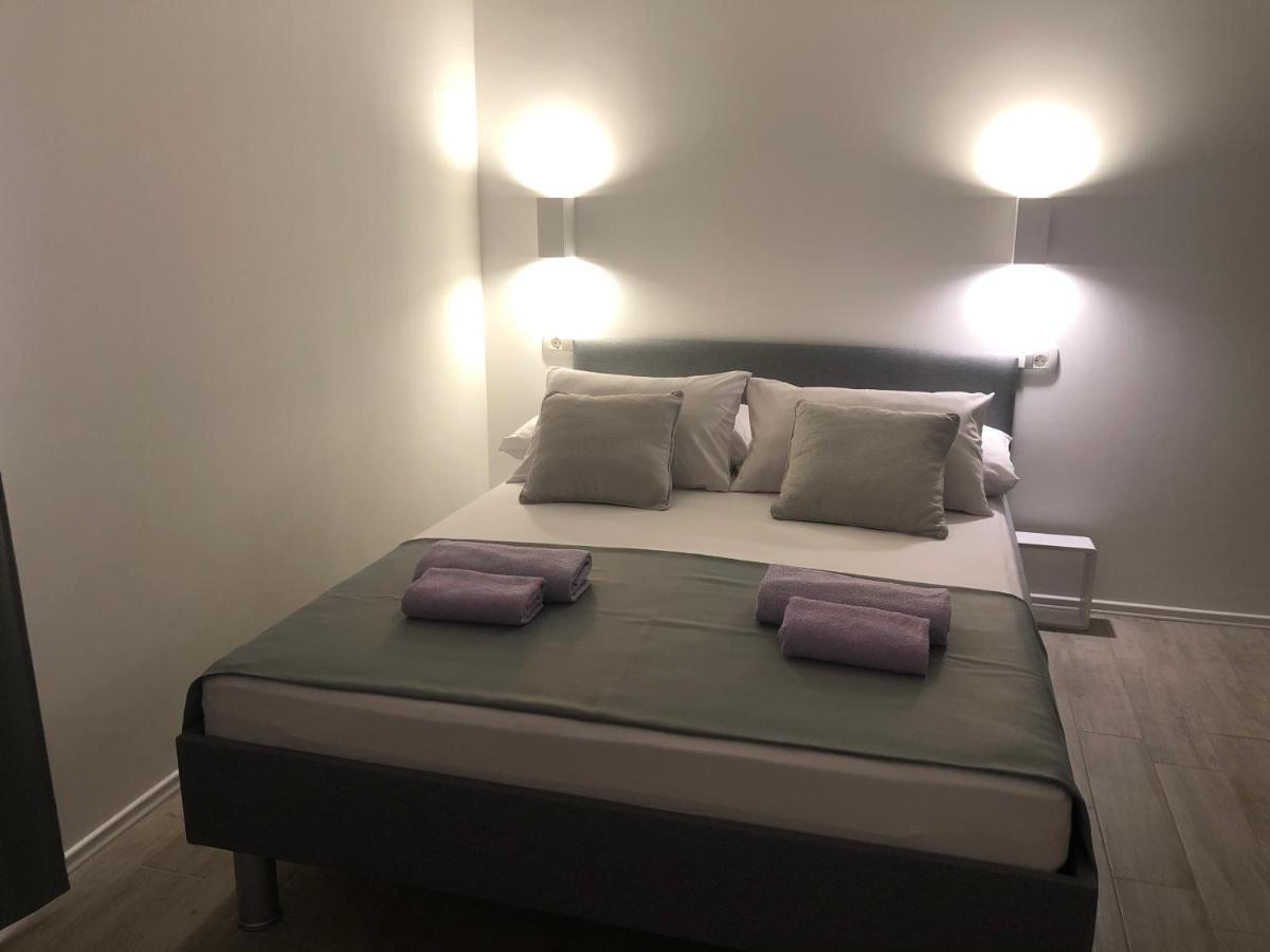 Apartmani Milka I Jozo Omis Bagian luar foto