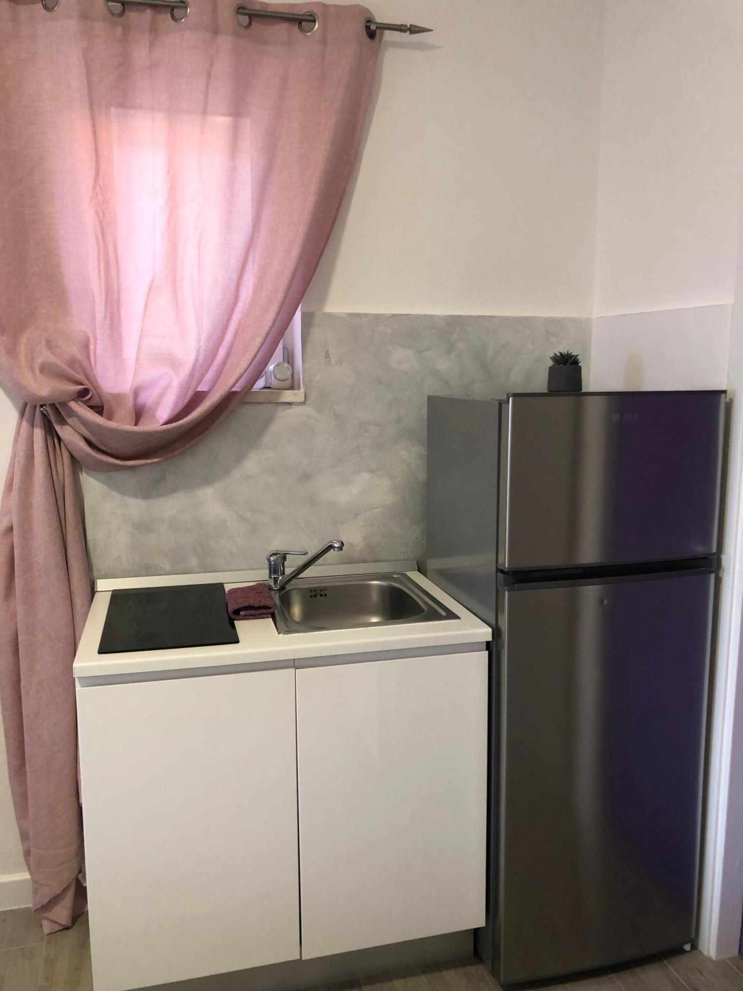 Apartmani Milka I Jozo Omis Ruang foto