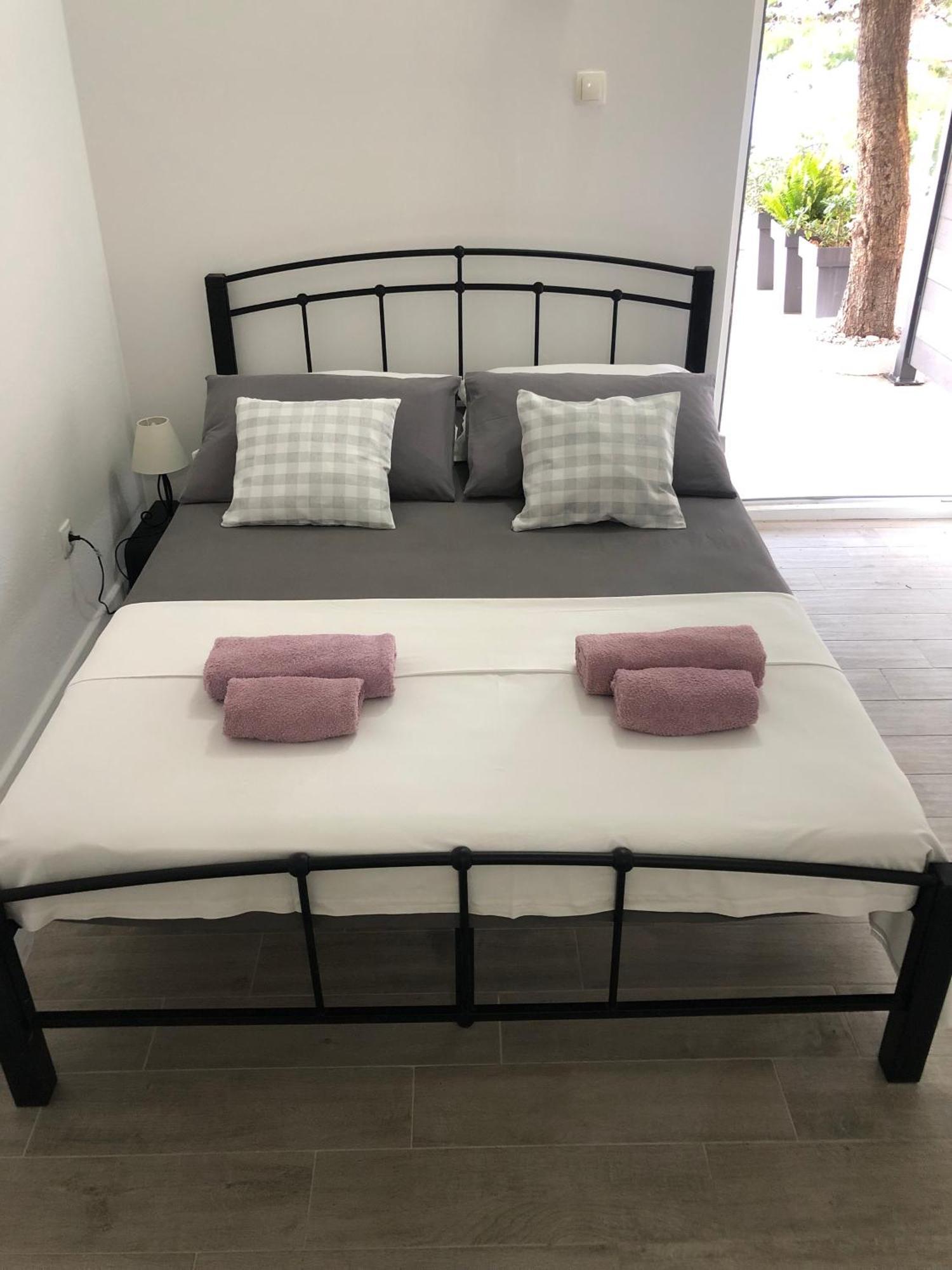 Apartmani Milka I Jozo Omis Ruang foto