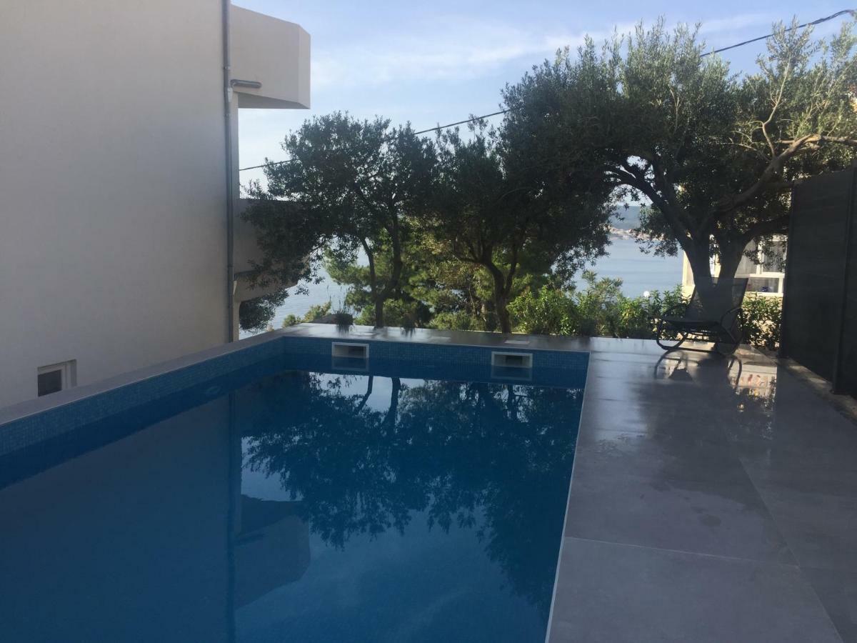 Apartmani Milka I Jozo Omis Bagian luar foto